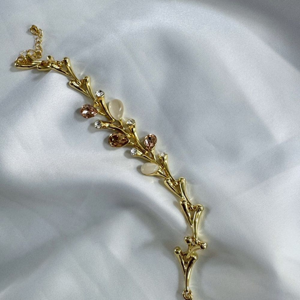 Golden Stemline Bracelet