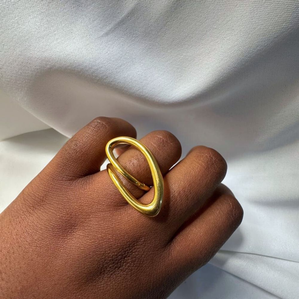 The Tilted Halo Ring