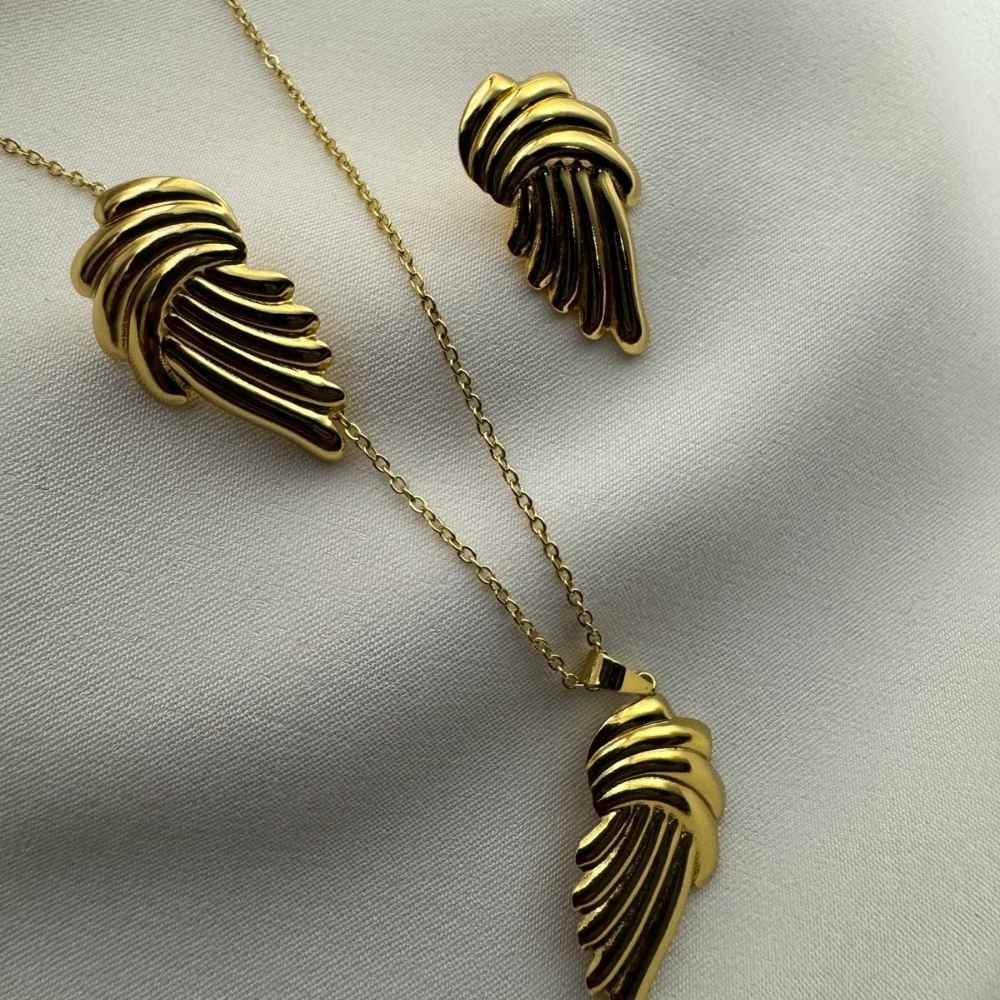 Aurelia Wings Set