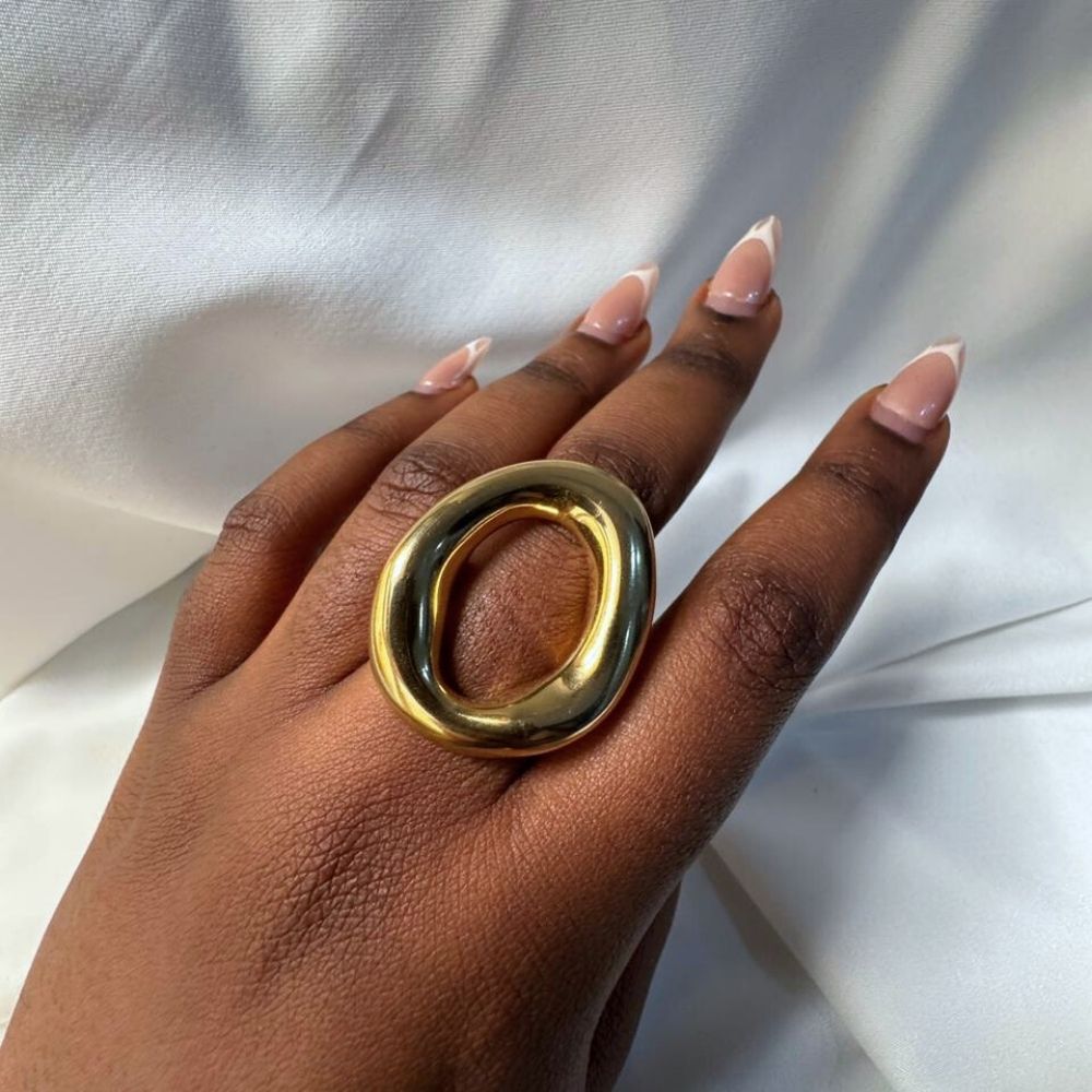 Aura loop Gold ring