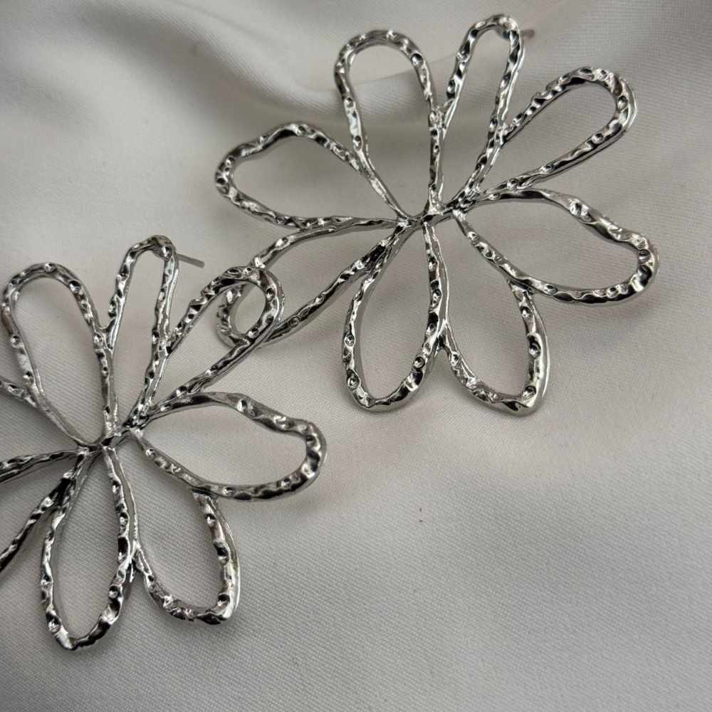 Gold Riptide Earrings