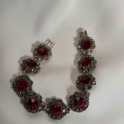 Rhinestone Retro Bracelet