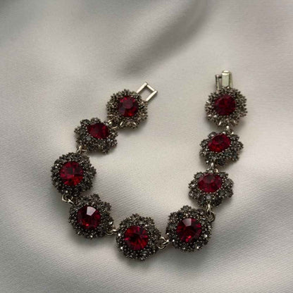 Rhinestone Retro Bracelet