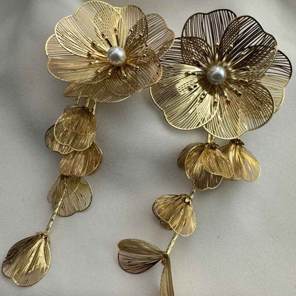 Golden Bloom Canopy Earrings