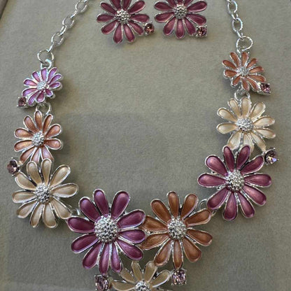 Sunlit Garden Necklace Set